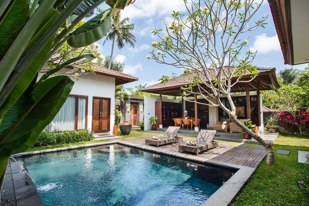 Ubud Raya Villa