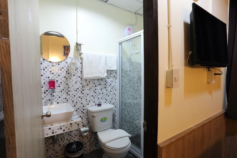 Sukhumvit 20 Guest House photo 2