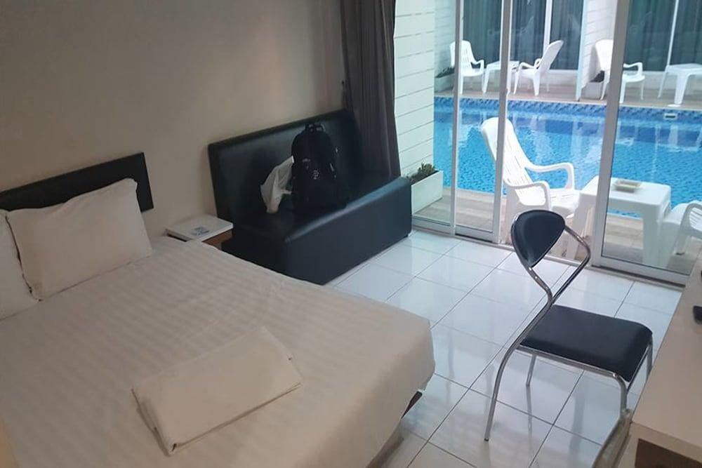 Pool Villa @Donmueang photo 2