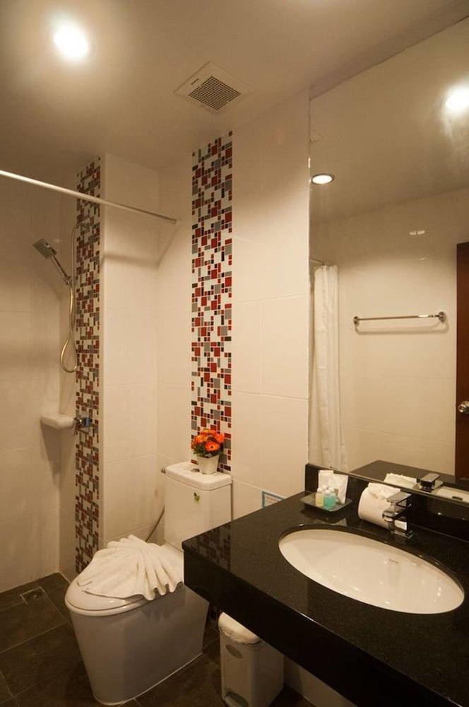 The Crystal Beach Hotel photo 3