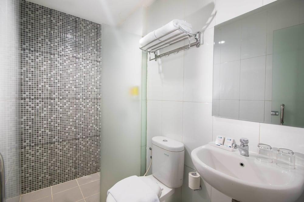 Hotel 88 Mangga Besar 62 by WH photo 3