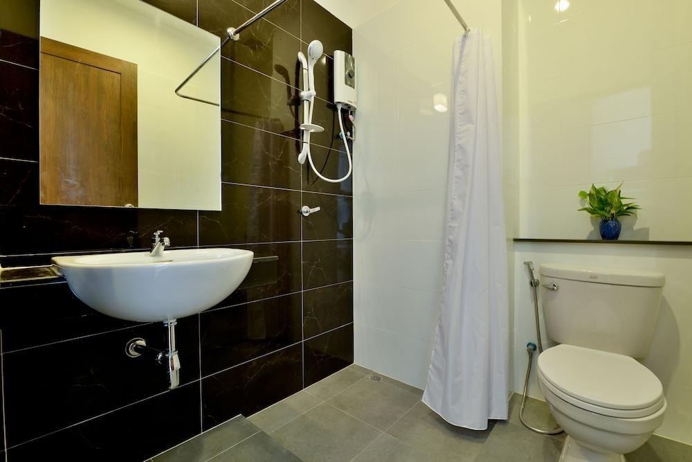 The Choice Hotel - Adults Only photo 3