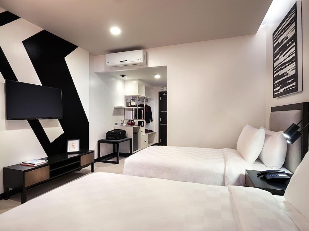 Summit Hotel Magnolia photo 1