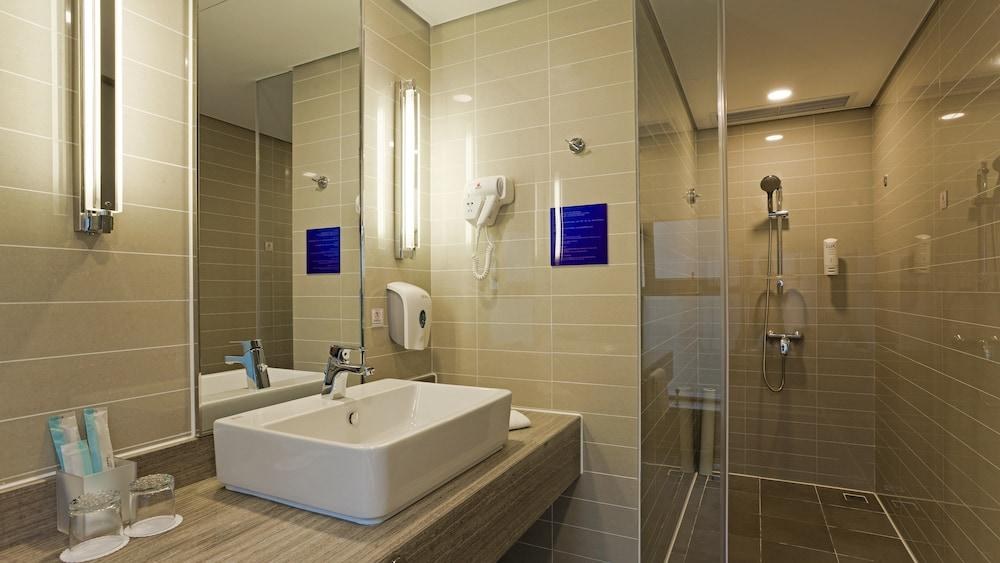 Holiday Inn Express Xi'an High-Tech Zone By IHG photo 1