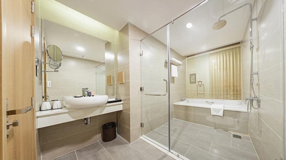 Muong Thanh Saigon Centre Hotel photo 3