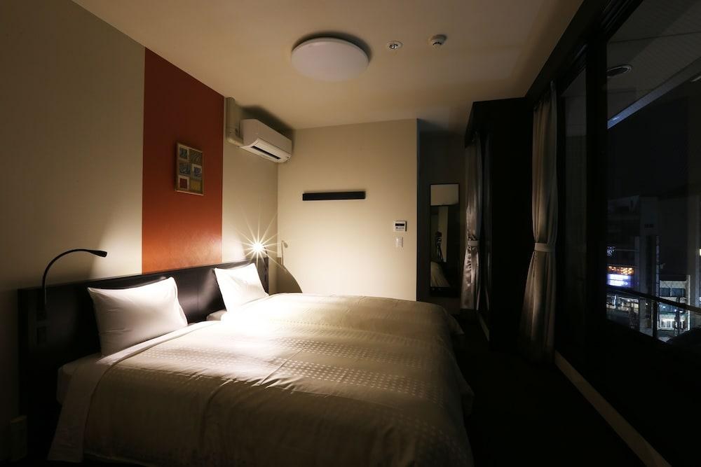 Izutsu Hotel Kyoto Kawaramachi Sanjo photo 1