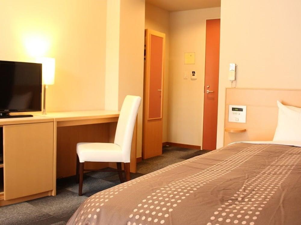 Hotel Livemax BUDGET Chibamihama photo 1