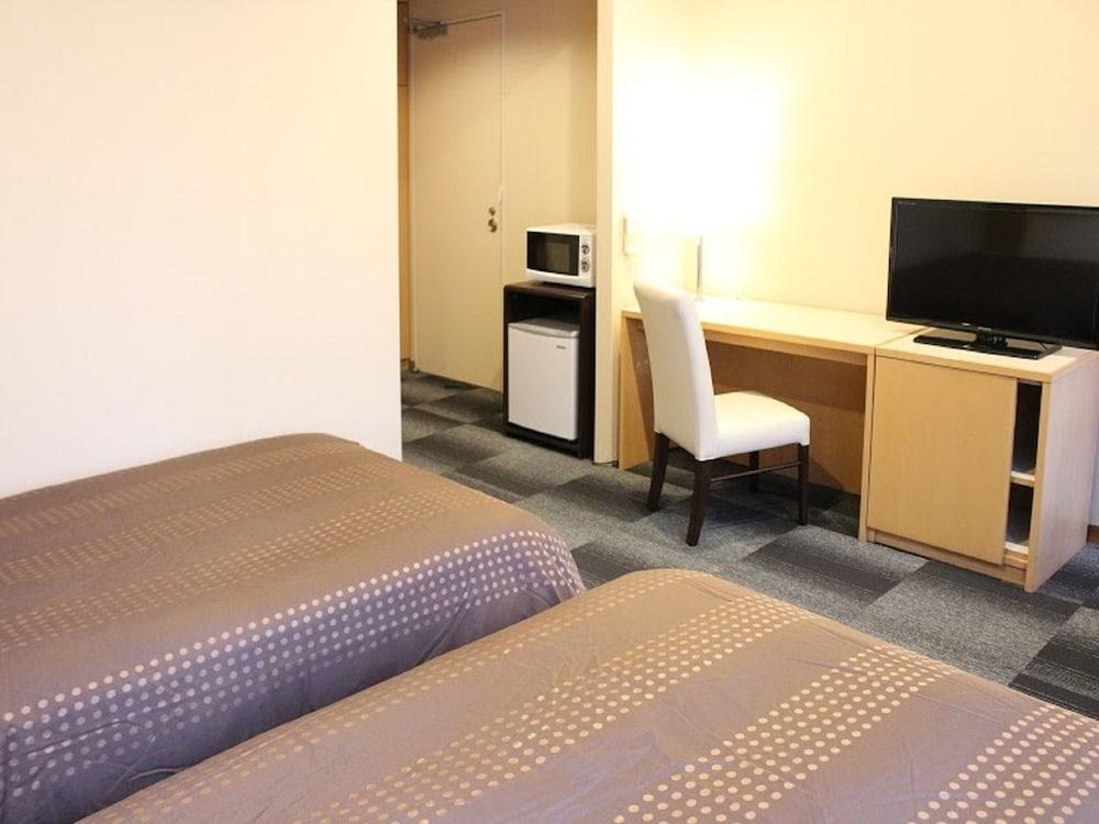 Hotel Livemax BUDGET Chibamihama photo 2
