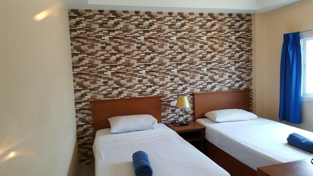 Sleep at Phuket photo 1