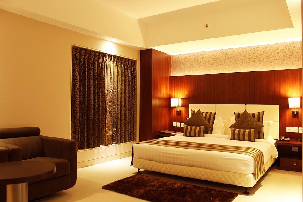 Celesta Hotel photo 1