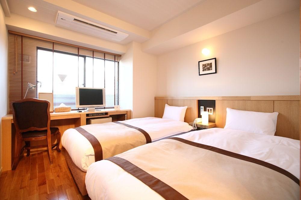 SUTTON PLACE HOTEL UENO photo 1
