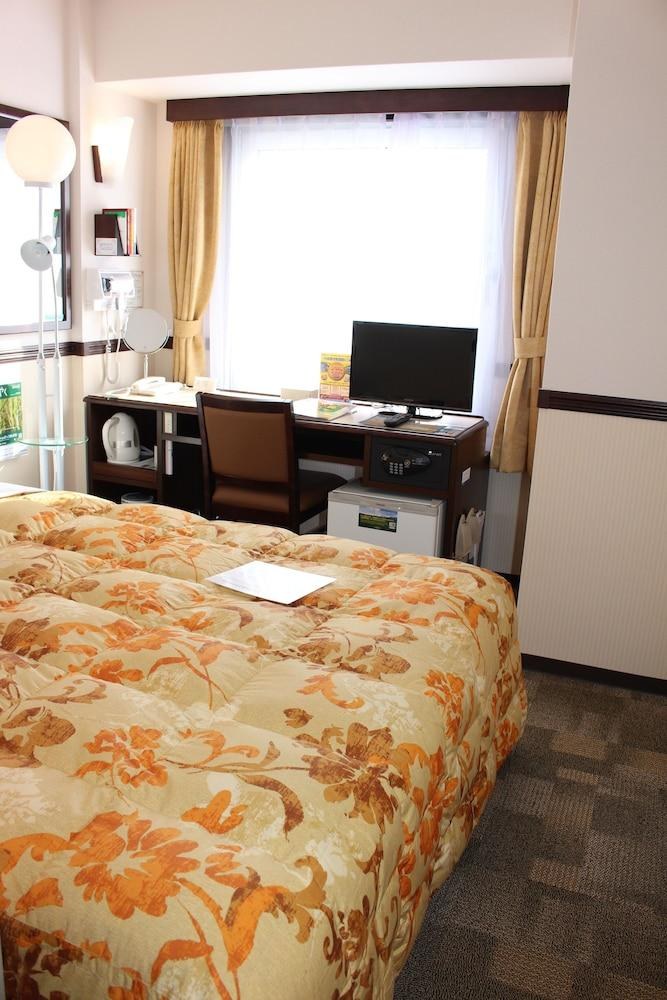 TOYOKO INN OSAKA ABENO TENNOJI photo 1