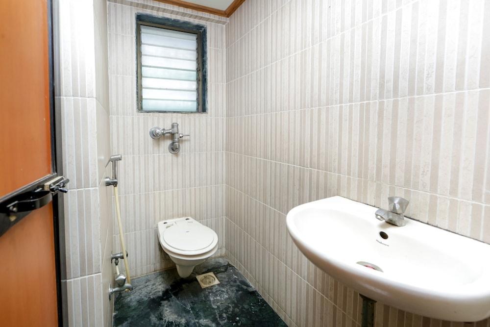 Hotel Lucky Goregaon photo 3
