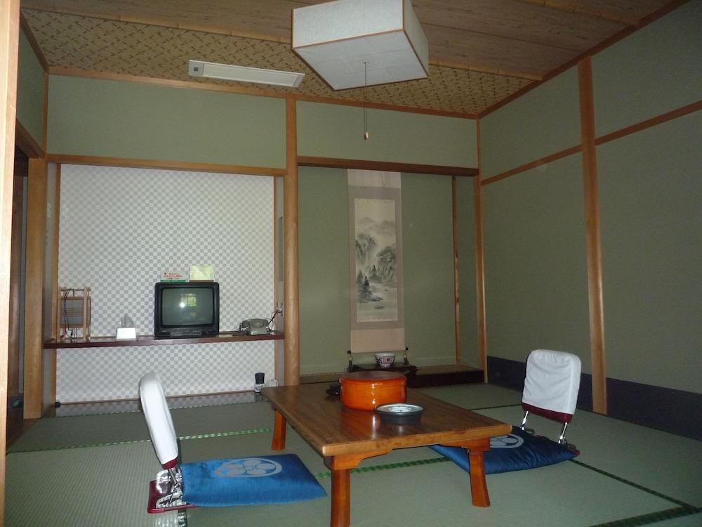 Takao Kanko Hotel photo 2