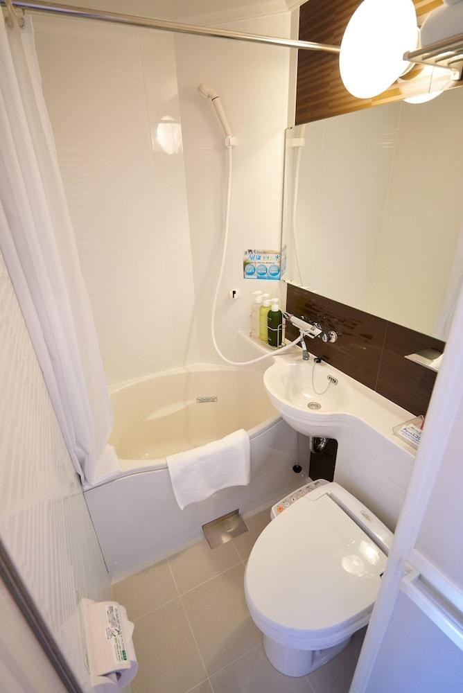 Super Hotel Premier Akasaka photo 3