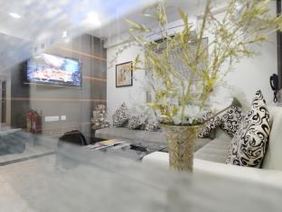 Golden Apple Boutique Hotel photo 2