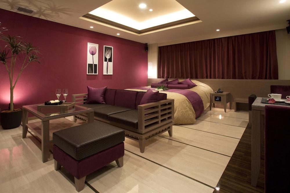 Hotel and Spa Lotus Modern (Adult Only) photo 1