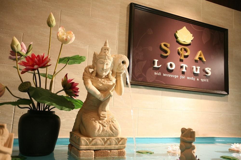 Hotel and Spa Lotus Modern (Adult Only) photo 3