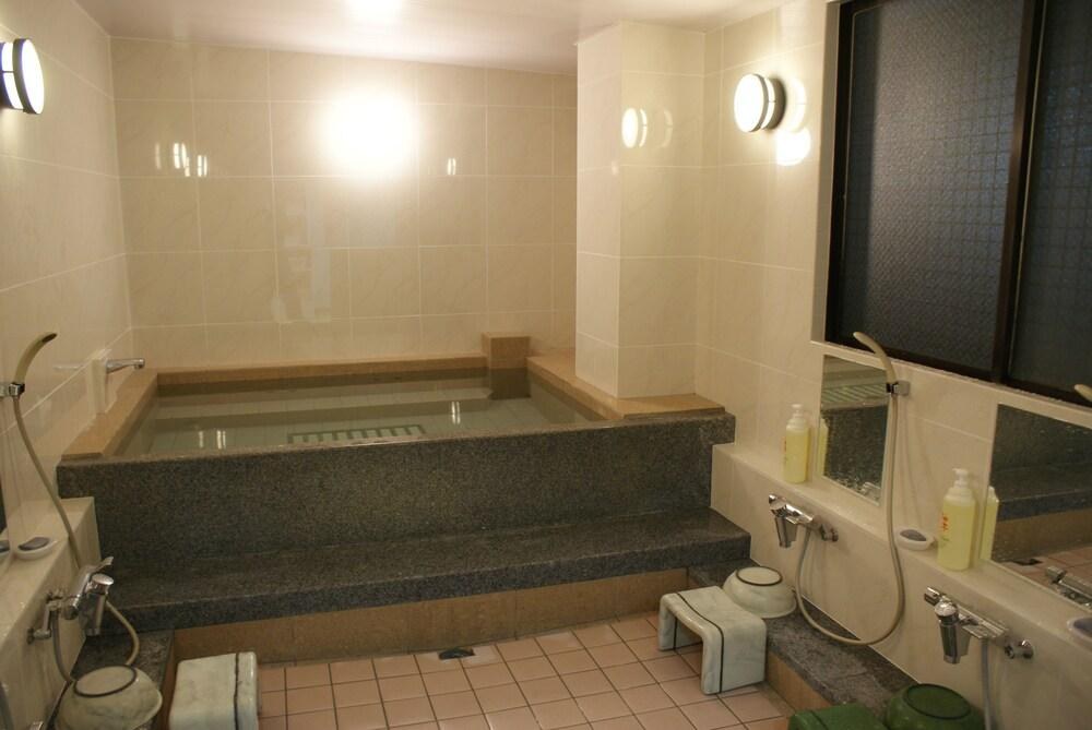 Business Hotel Wako photo 3