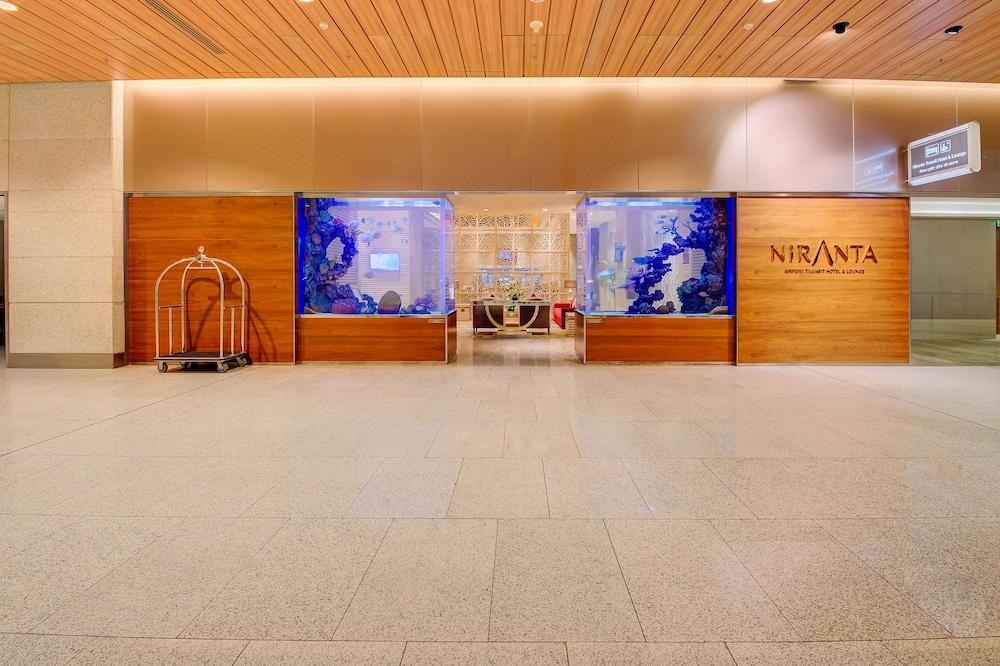 Niranta Airport Transit Hotel & Lounge Terminal 2 Arrivals/Landside