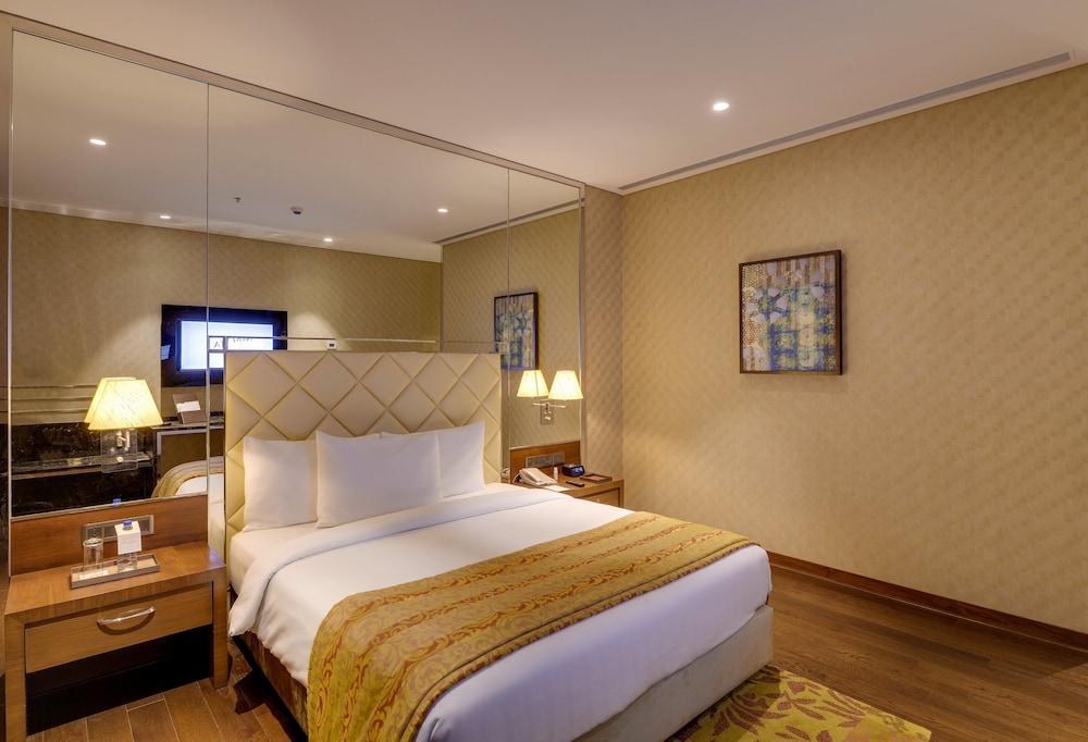 Niranta Airport Transit Hotel & Lounge Terminal 2 Arrivals/Landside photo 1
