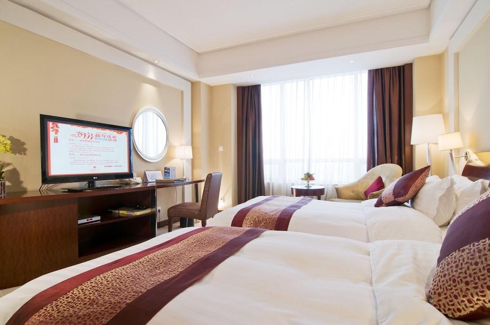 YUYAO PLAZA HOTEL photo 2