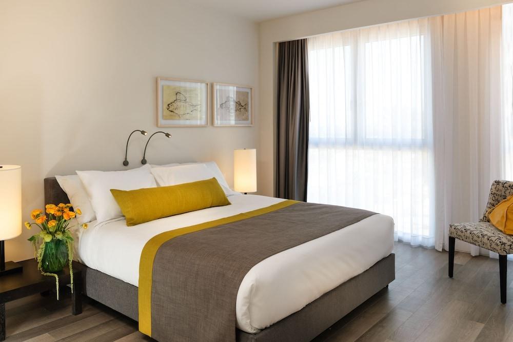 HERODS HERZLIYA HOTEL BY THE BEACH photo 1