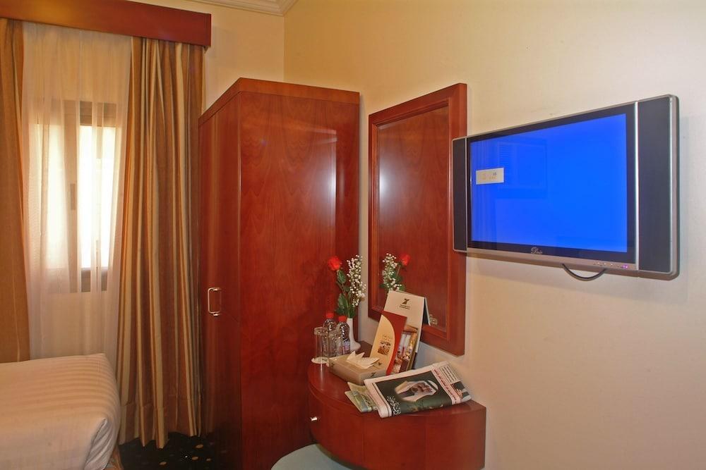 Dar Al Eiman Al Khalil Hotel photo 1