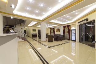 Grand Palace Tbilisi Hotel