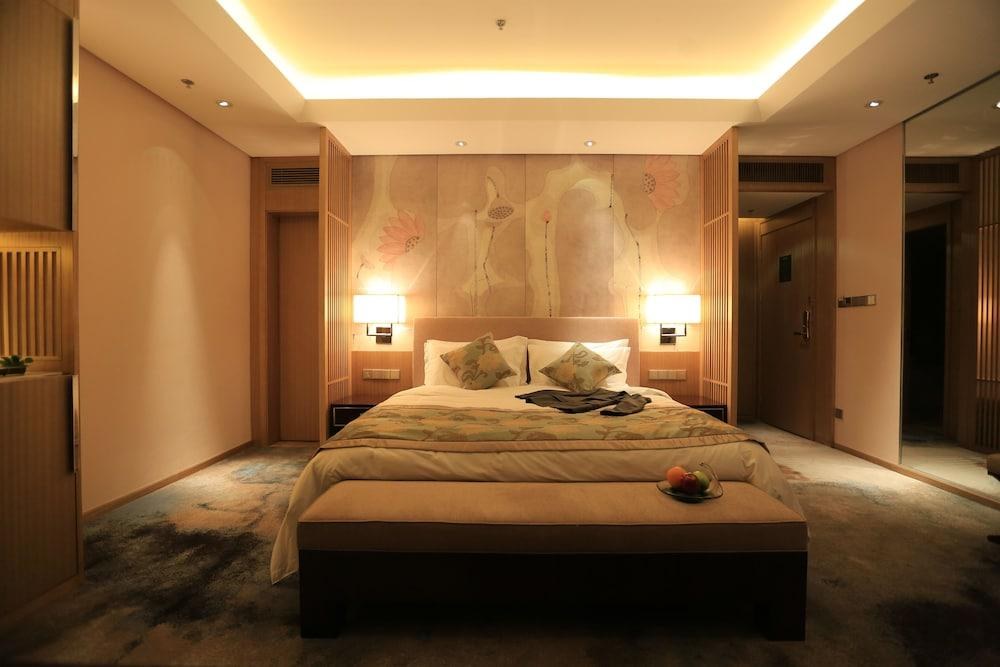 Yun Hotel Wuhan photo 1