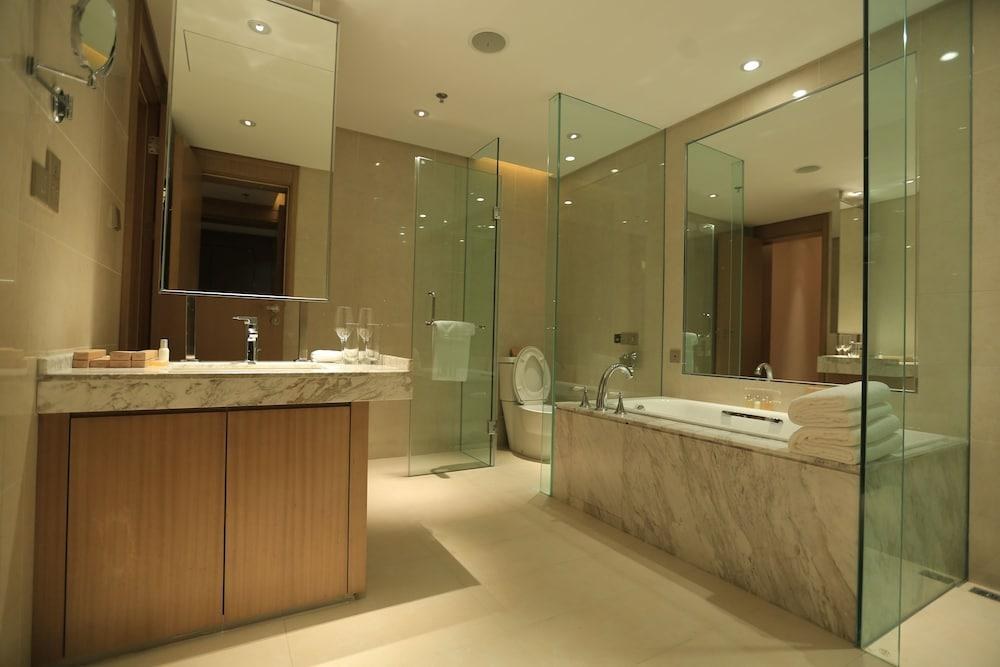 Yun Hotel Wuhan photo 3