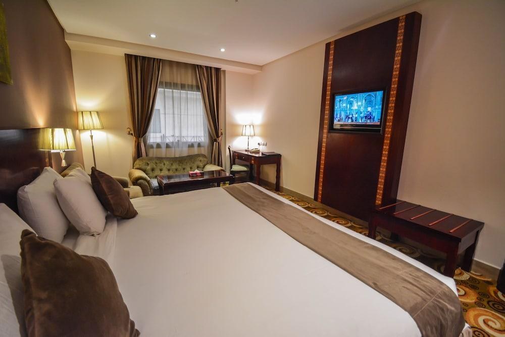 Reef Global Hotel photo 1