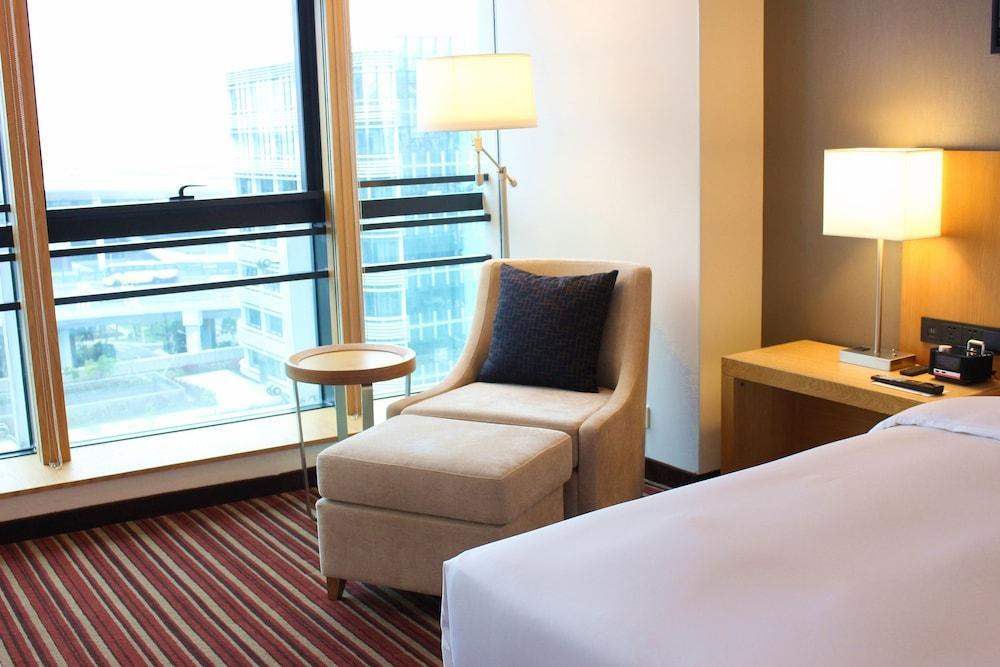 HYATT Place Shenzhen Airport photo 2