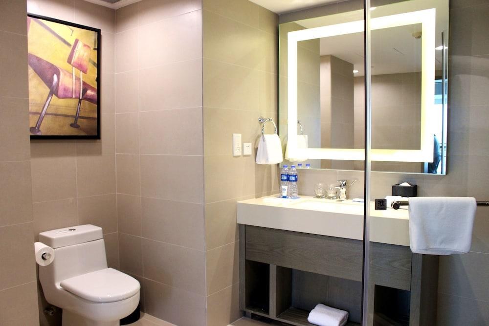 HYATT Place Shenzhen Airport photo 3
