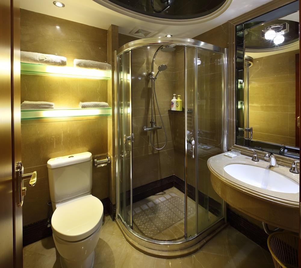 South & North International Apartment (Kam Rueng Plaza)-Free shuttle bus/Snack during Canton Fair photo 3