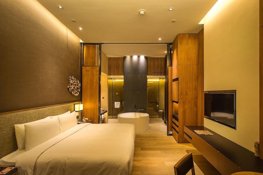AOLUGUYA · The Unbound Collection by Hyatt photo 1