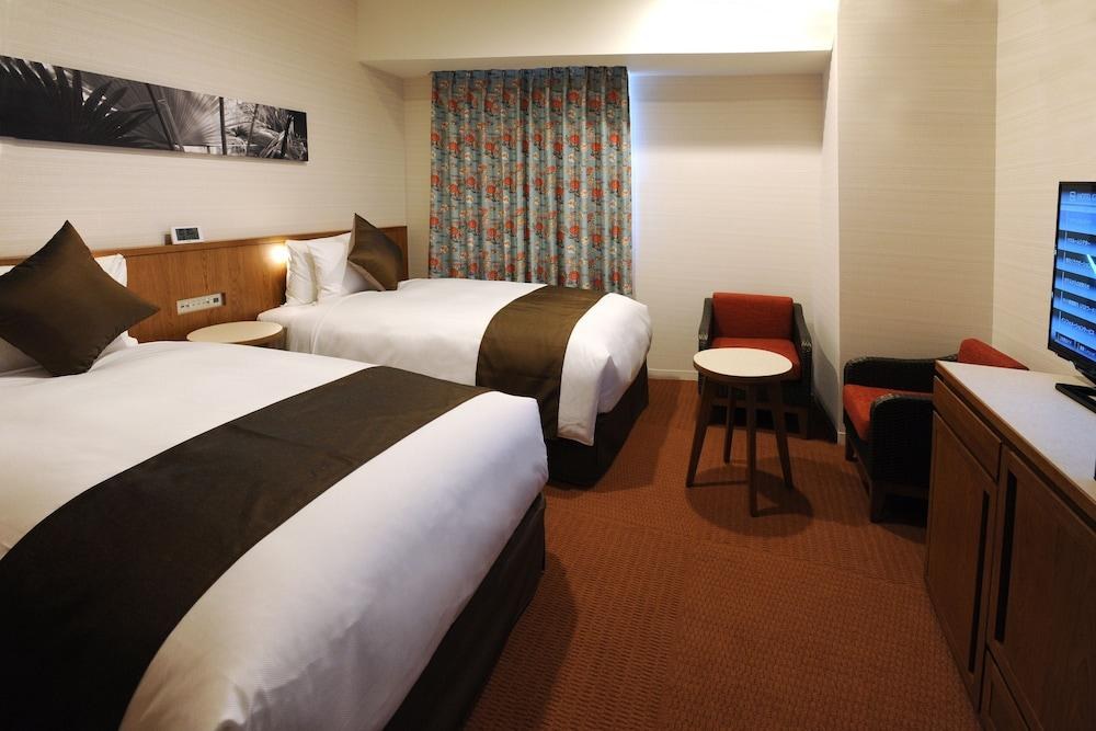 Hotel Gracery Naha photo 2