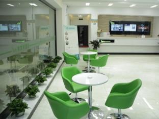 Vatica Tianjin Jinghai Bus Station Home World Plaza Hotel photo 1
