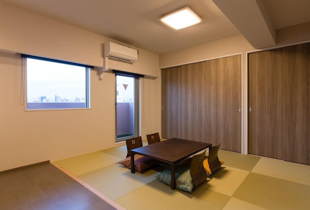 Sarasa Hotel Namba photo 1