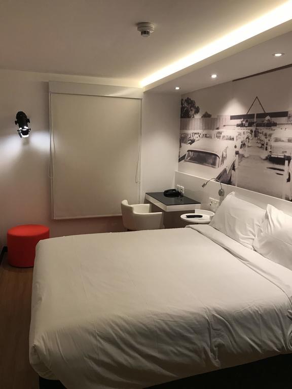 IBIS STYLE MONTEVIDEO photo 2