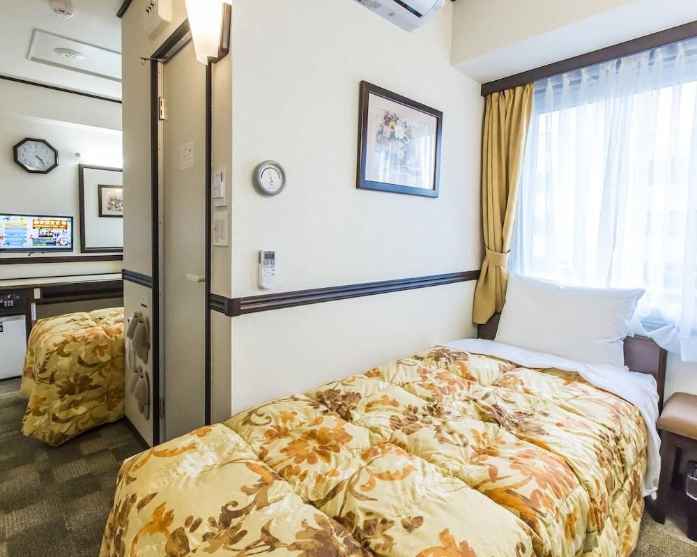 Toyoko Inn Kintetsu Nara Ekimae photo 1