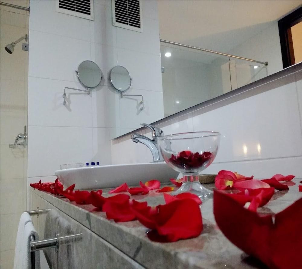 Tequendama Hotel Medellin - Estadio photo 1