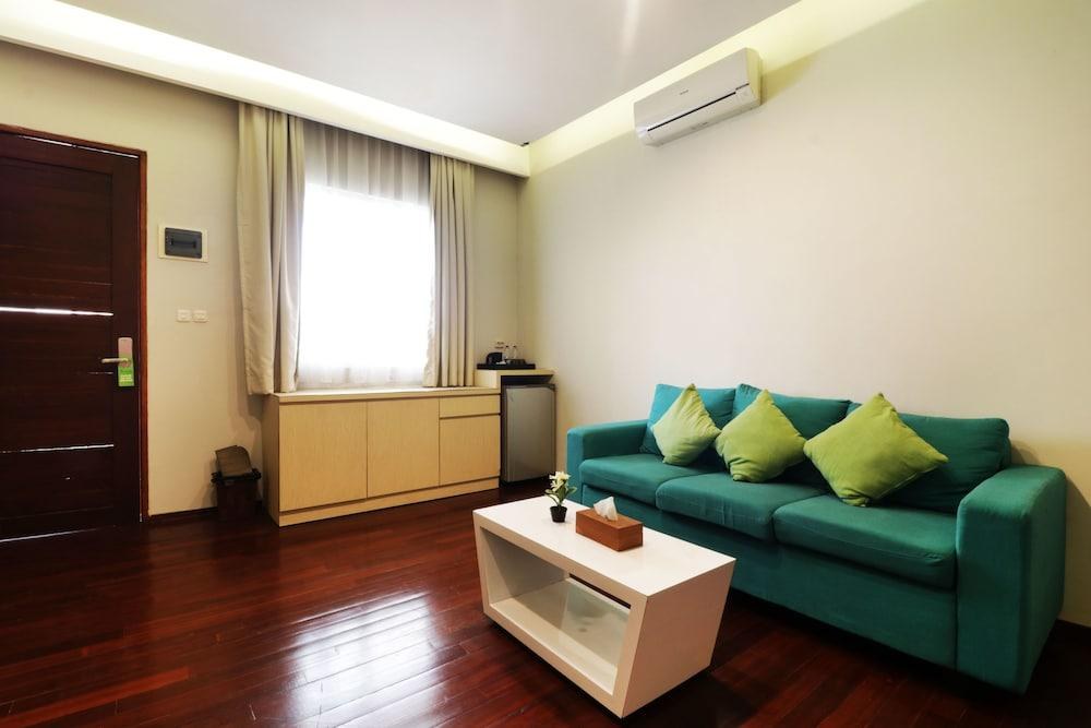 Pejaten Valley Residence photo 2