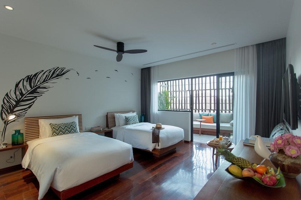 The Aviary Hotel photo 1