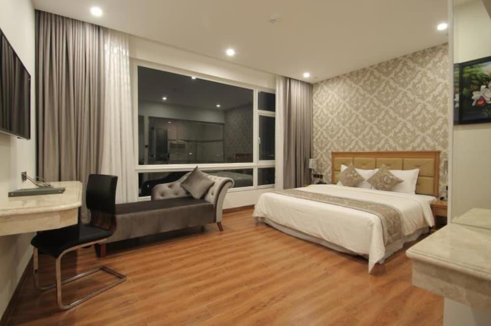 LE DUY GRAND HOTEL photo 1