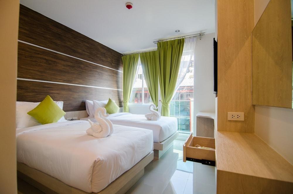 Elegancy Sansabai Hotel photo 1