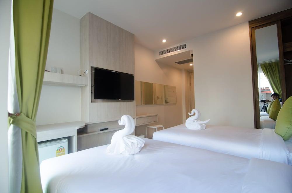 Elegancy Sansabai Hotel photo 2