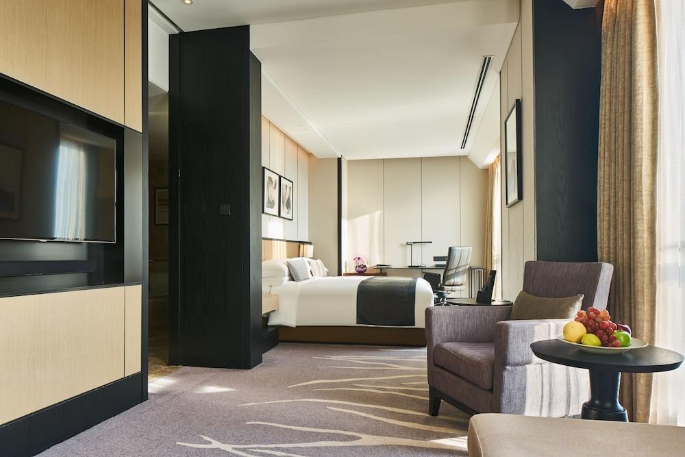 InterContinental Shanghai Hongqiao NECC photo 1