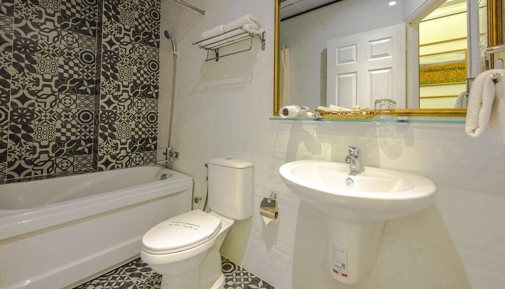 NEW STAR INN BOUTIQUE photo 3