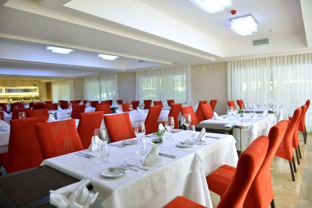 Falls Iguazu Hotel y Spa photo 3